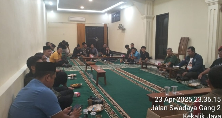 Ngopi bareng 13 perguruan silat di kota  mataram